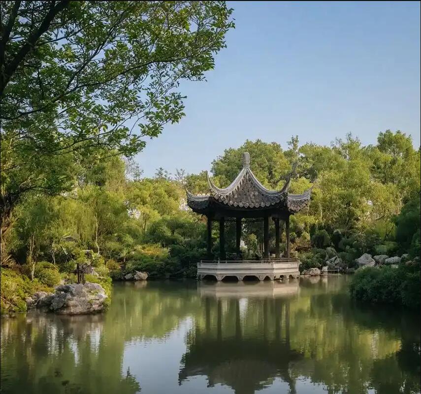 上海男孩餐饮有限公司